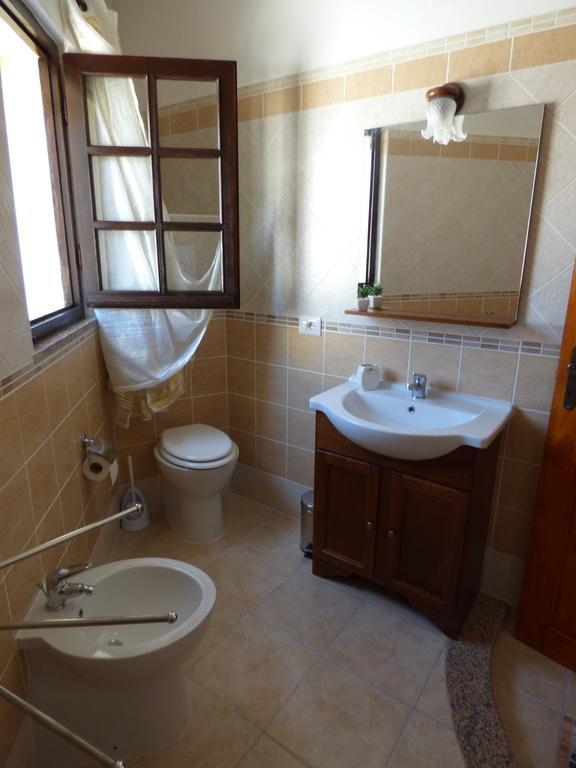 B&B Baia Turchese Porto Ottiolu Bilik gambar